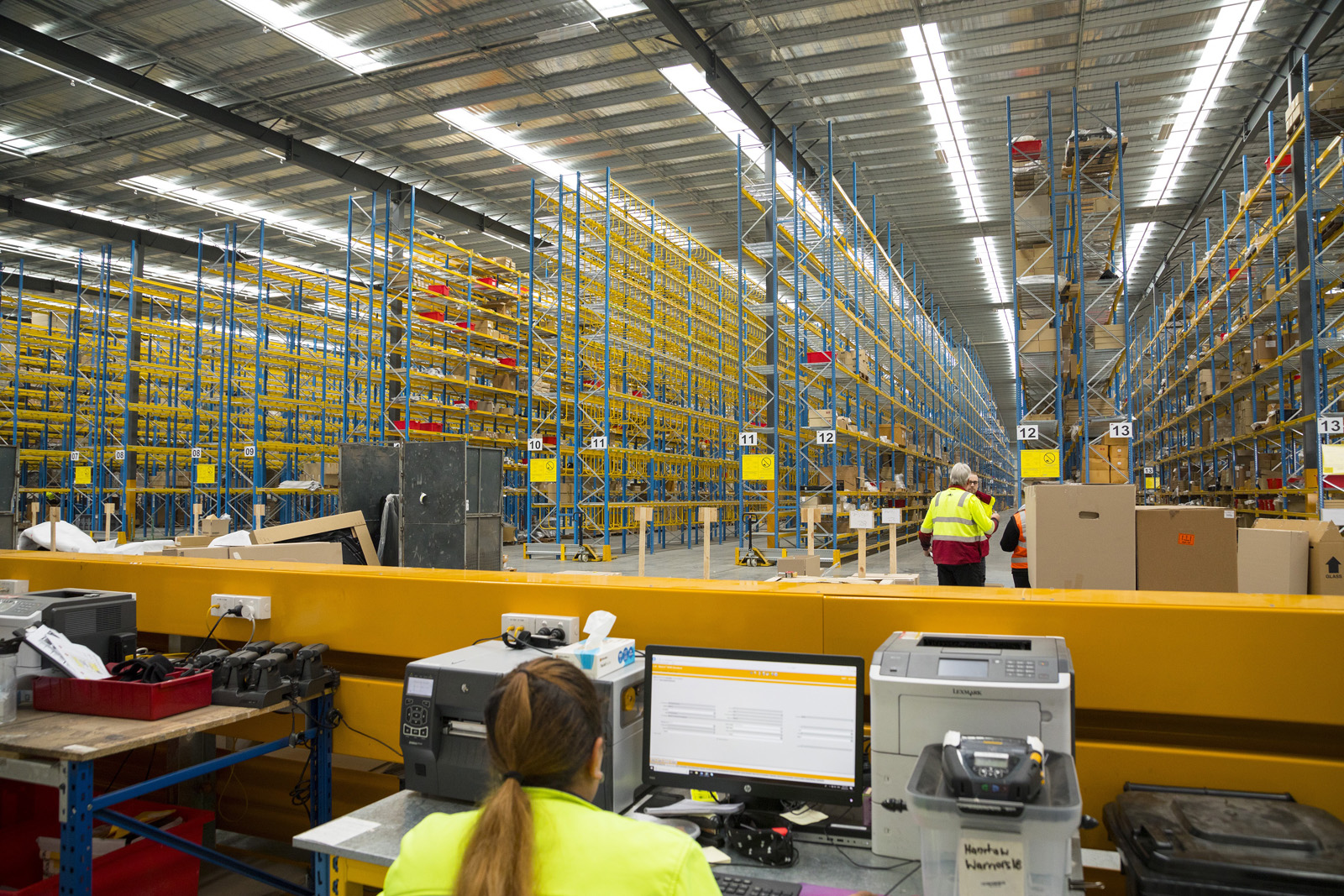 Renault, Nissan and Mitsubishi open solarpowered National Distribution